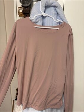 Pink Rose Dusty Mauve Long Sleeve Crewneck Top